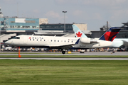 Canadair CL-600-2B19 Regional Jet CRJ-200LR