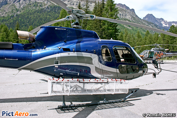 Eurocopter AS-350 B3e (Héliperfomance)