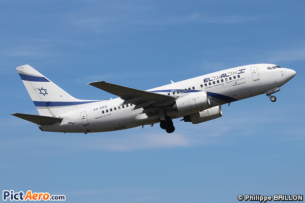Boeing 737-758 (El Al Israel Airlines)
