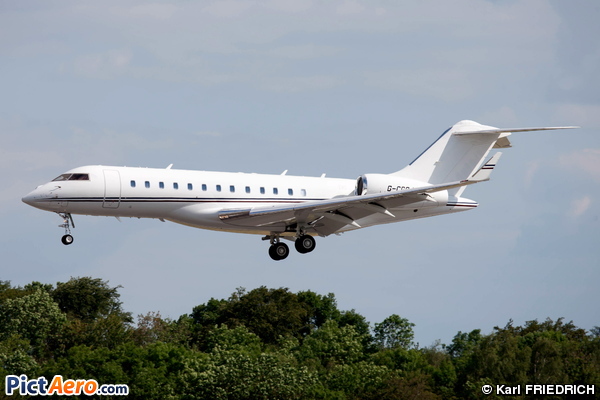Bombardier BD-700-1A10 Global Express (TAG Aviation )