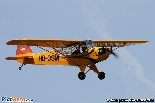 Piper J-3C-65 Cub (Fondation pour le maintien du patrimoine aéronautique)