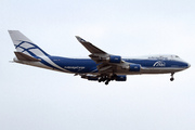 Boeing 747-4KZF (VQ-BHE)