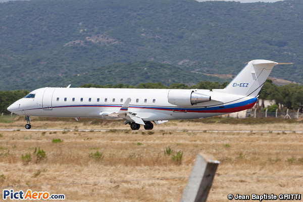 Canadair CL-600-2B19 challenger 850 (Private Sky)