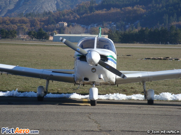 Piper PA-28-181 Archer III (aéroclub du soleil)