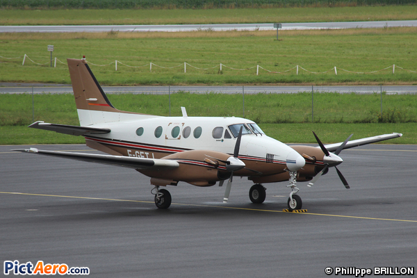 Beech E90 King Air (Aéro Capital SAS)