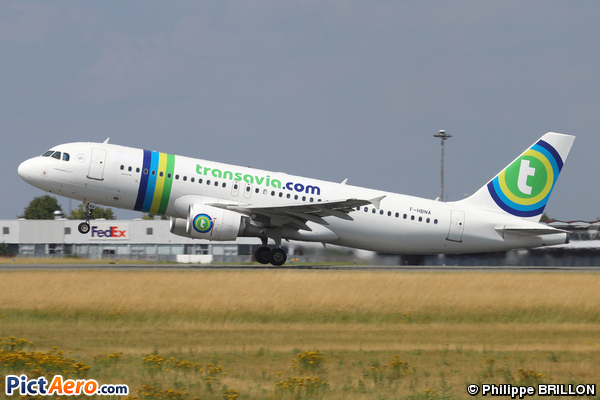 Airbus A320-214 (Transavia Airlines)