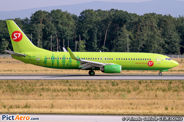 Boeing 737-83N (S7 - Siberia Airlines)
