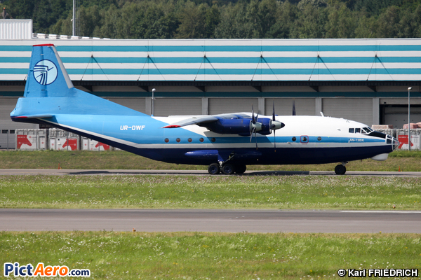 Antonov An-12BK (Ukraine Air Alliance (UAA))