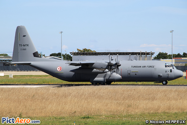 Lockheed C-130J-30 Hercules (Tunisia - Air Force)