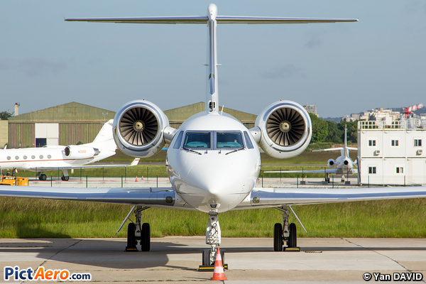 Gulfstream Aerospace G-IV Gulfstream G-400 (PRIVATE)