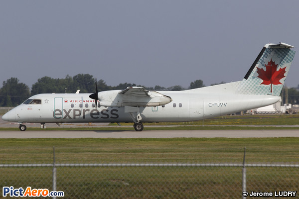 De Havilland Canada DHC-8-311 Dash 8 (Air Canada Express)