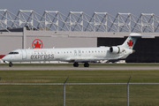 Bombardier CRJ-705LR (C-FUJZ)