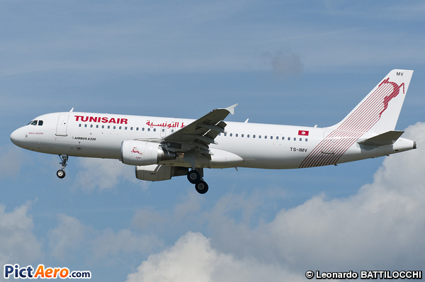 Airbus A320-214 (Tunisair)
