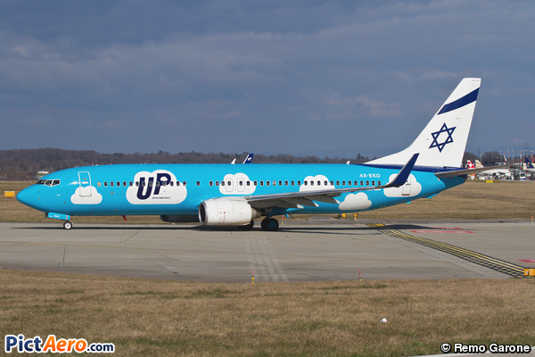 Boeing 737-858 (Up (El Al Israel Airlines))