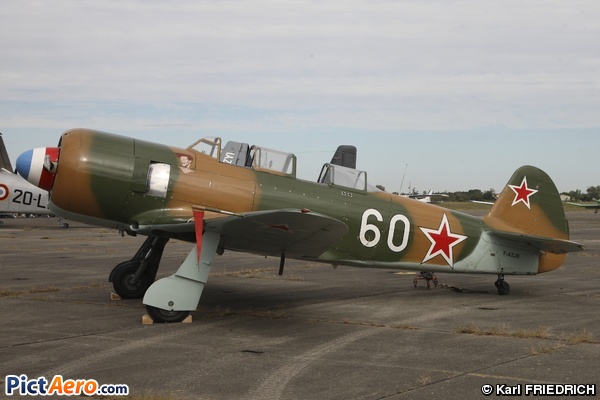 Let C-11 Yak-11 (Bourret Jacques)