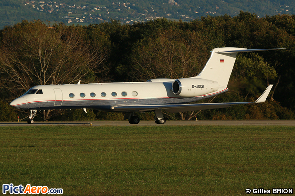 Gulfstream Aerospace G-550 (G-V-SP) (Daimler Chrysler Aviation)