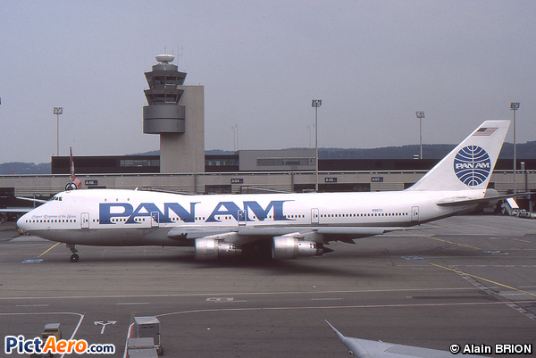 bOEING 747-123F SCD (Pan Am)