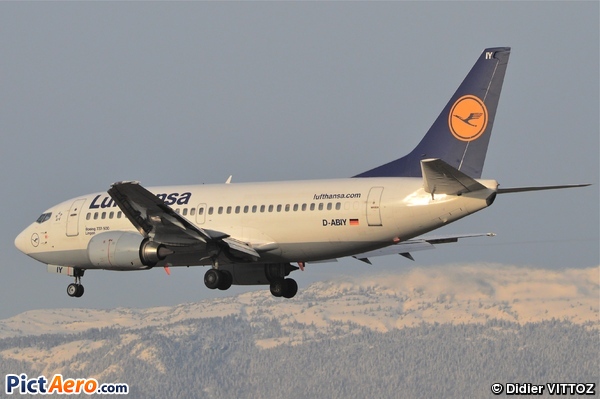Boeing 737-530 (Lufthansa)