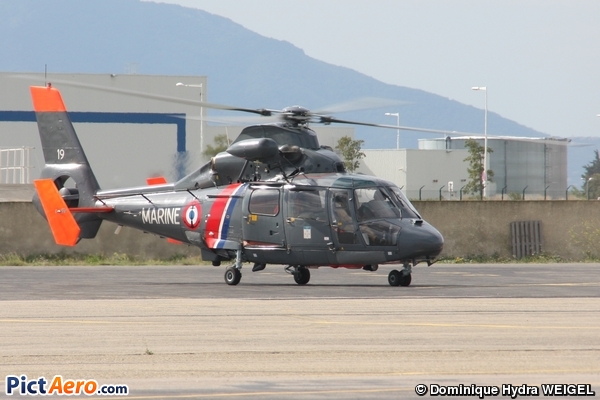 Eurocopter SA.365N Dauphin 2 (France - Navy)