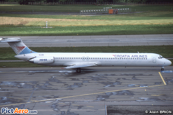 McDonnell Douglas MD-82 (DC-9-82) (Croatia Airlines)