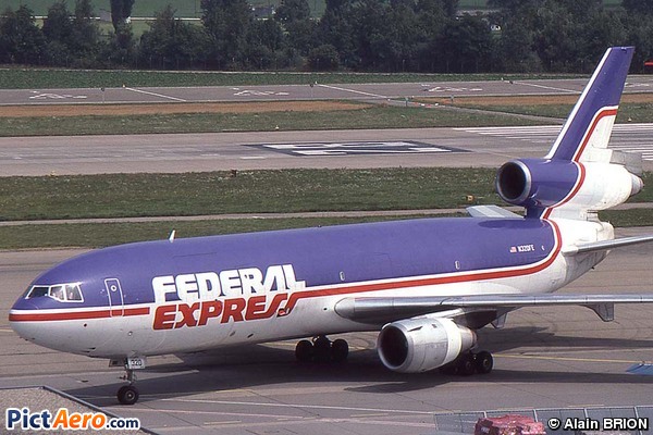 McDonnell Douglas DC-10-30F (FedEx)