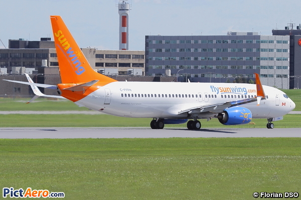 Boeing 737-81D (Sunwing Airlines)
