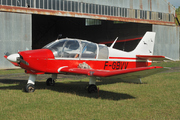 DR400/180R Remorqueur (F-GBVV)
