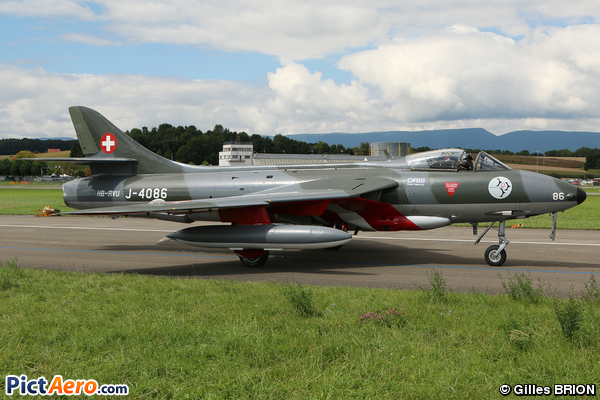 Hawker Hunter F58 (Private / Privé)