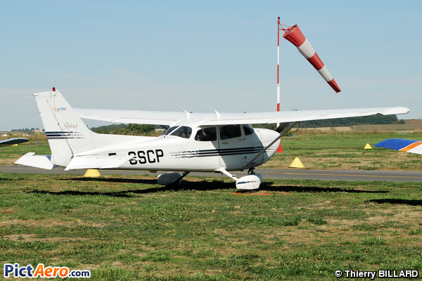 Cessna 172R Skyhawk (aéroclub paris-nord)