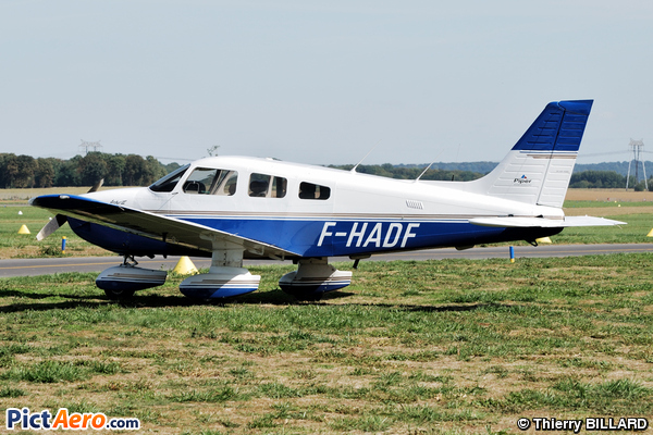 Piper PA-28-181 Archer III (aéroclub paris-nord)
