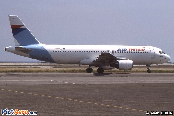 Airbus A320-111 (Air Inter)