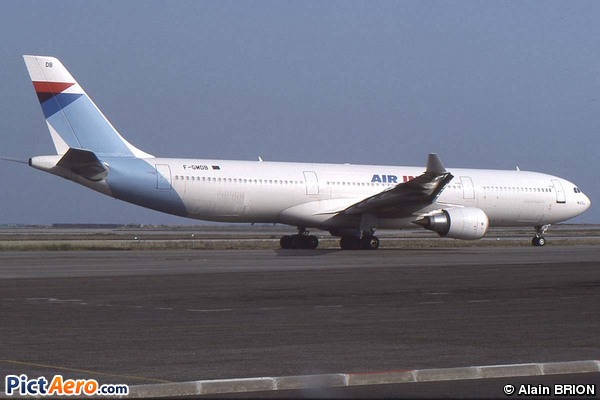 Airbus A330-301 (Air Inter)