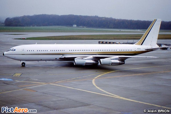 Boeing 707-330B - N88ZL (Lowa Boston MA) by Alain BRION | Pictaero
