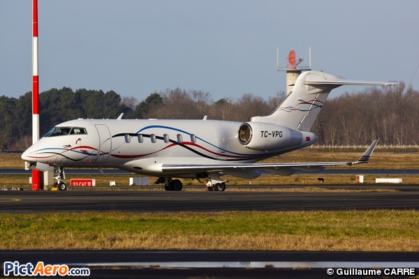 Bombardier BD-100-1A10 Challenger 300 (Palmali Air)
