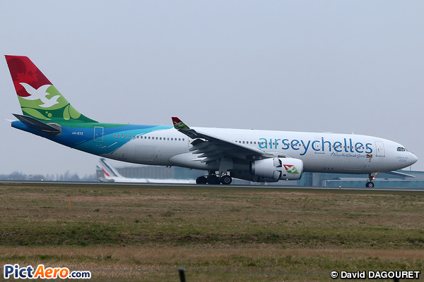Airbus A330-243 (Air Seychelles)