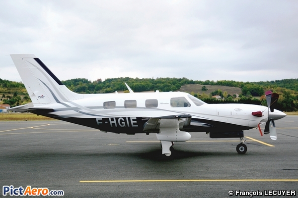 Piper PA-46-500TP Malibu Meridian (Private / Privé)