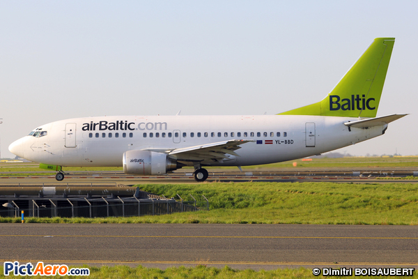Boeing 737-53S (Air Baltic)