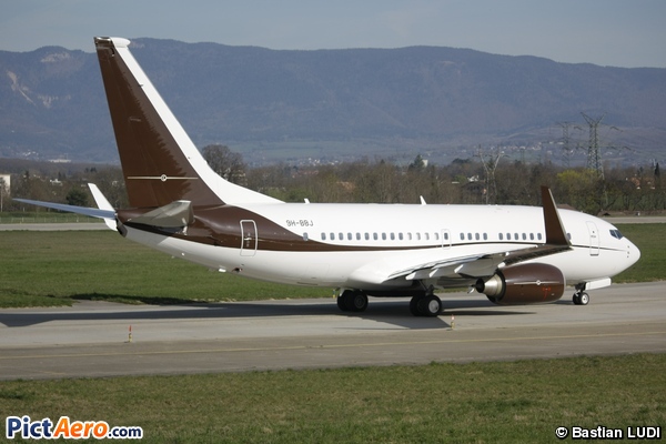 Boeing 737-7BC/BBJ (PrivaJet Ltd)