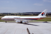 Boeing 747-3H6M/SF (9M-MHK)