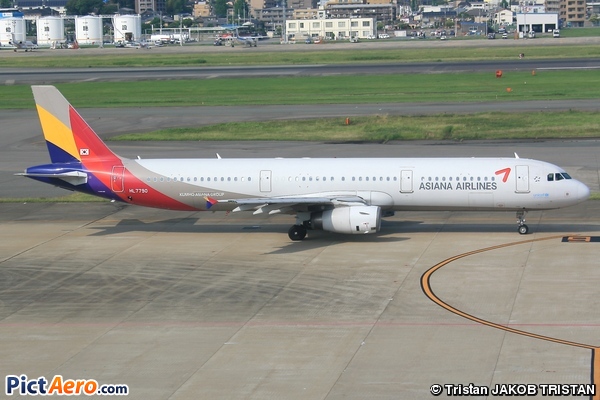 Airbus A321-231 (Asiana Airlines)