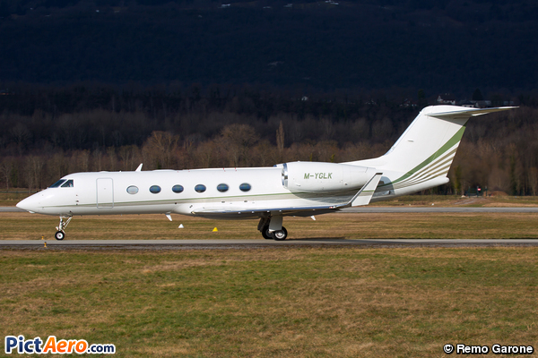 Gulfstream Aerospace G-IV X (G450) (Overseas operations LTD)