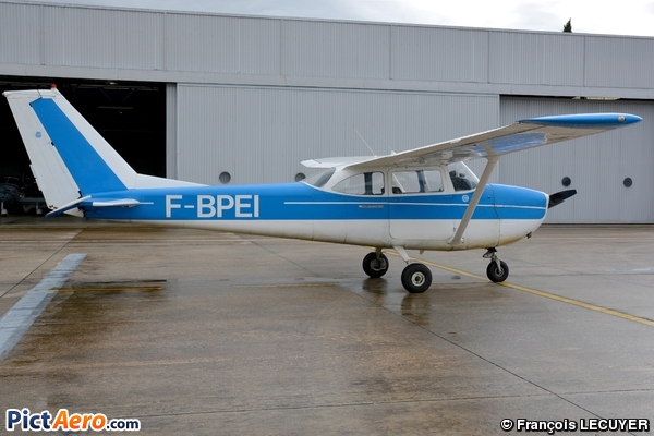 Reims Aviation F172H (Aéroclub de Castres Mazamet)
