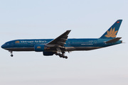Boeing 777-26K/ER (VN-A145)