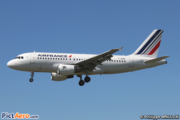 Airbus A319-113 (Air France)