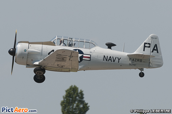 North American SNJ-5 Texan (Private / Privé)
