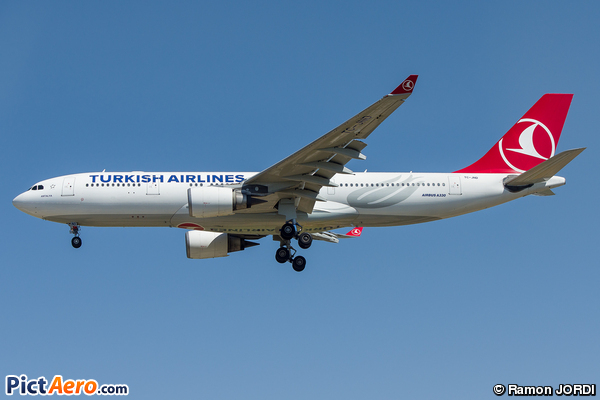 Airbus A330-203 (Turkish Airlines)
