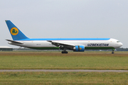 Boeing 767-33P/ER (UK67002)