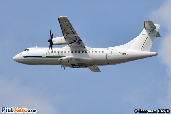 ATR 42-512 (HOP!)