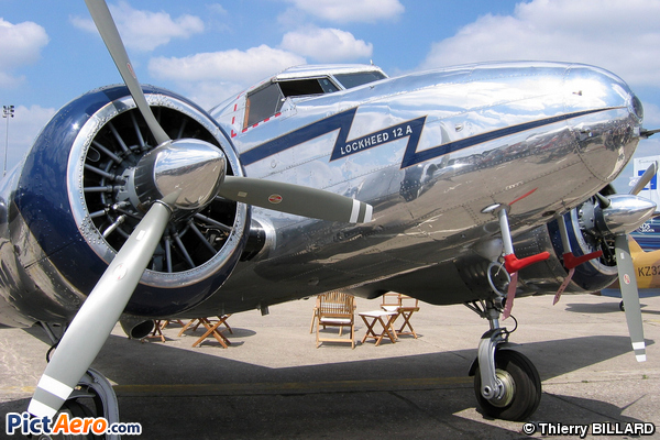Lockheed 12A Electra Junior (Pegase TV)