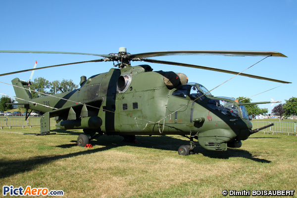 Mil Mi-24V Hind (Poland - Air Force)